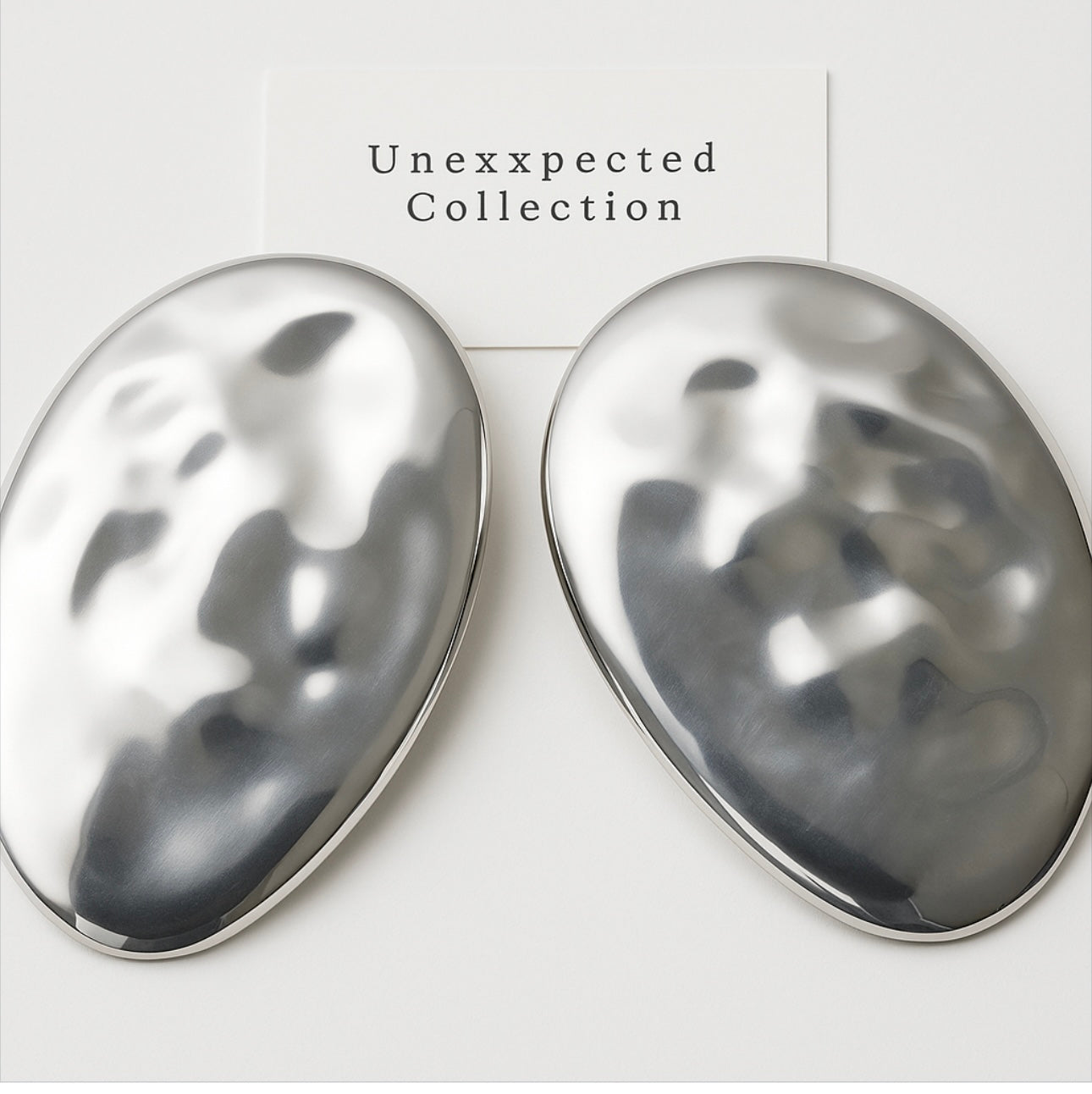 Head Turing Statement Earrings (Silver)